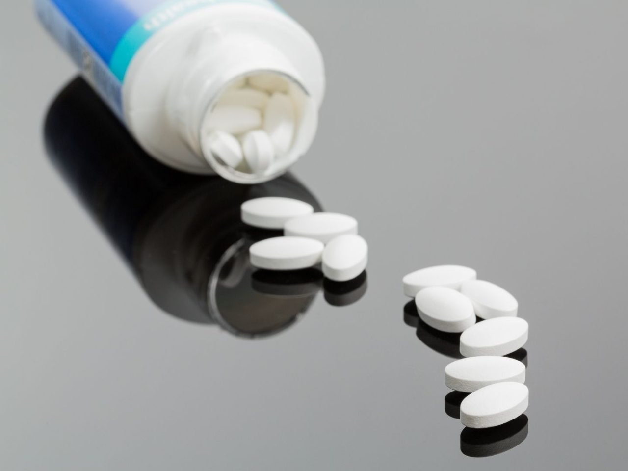 Un medicamento derivado de antivirales logra recuperar movilidad y visión en un modelo de esclerosis múltiple